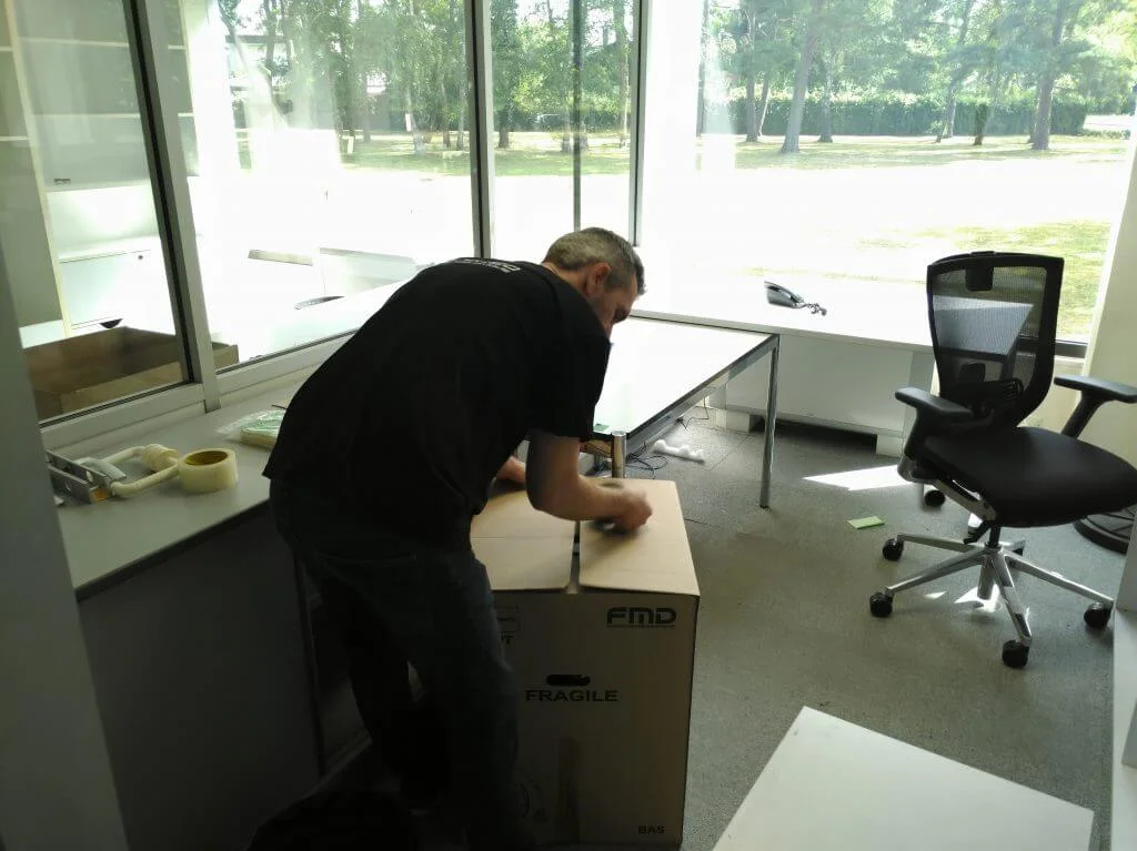 DÉMÉNAGEMENT DE PARC INFORMATIQUE